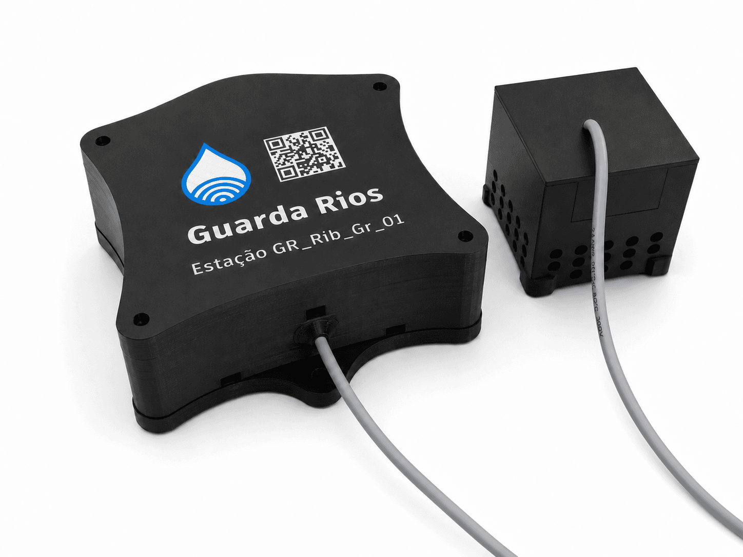 Protótipo da estação Guarda-Rios, com o AquaNode e a caixa impressa em 3D
